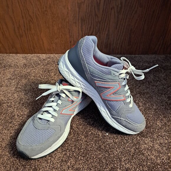 New Balance Comfort With Ortholite 795 V1 running shoes. Size 8 B (WE795GP1) - Picture 1 of 10